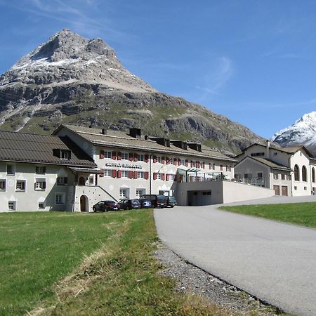 Gasthaus&Hotel Berninahaus Pontresina Exterior foto